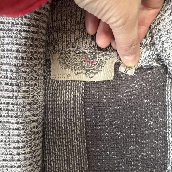 Ecote Gray Boho Cardigan, 3/4 Length Sleeves. Size Small. - Picture 5 of 7